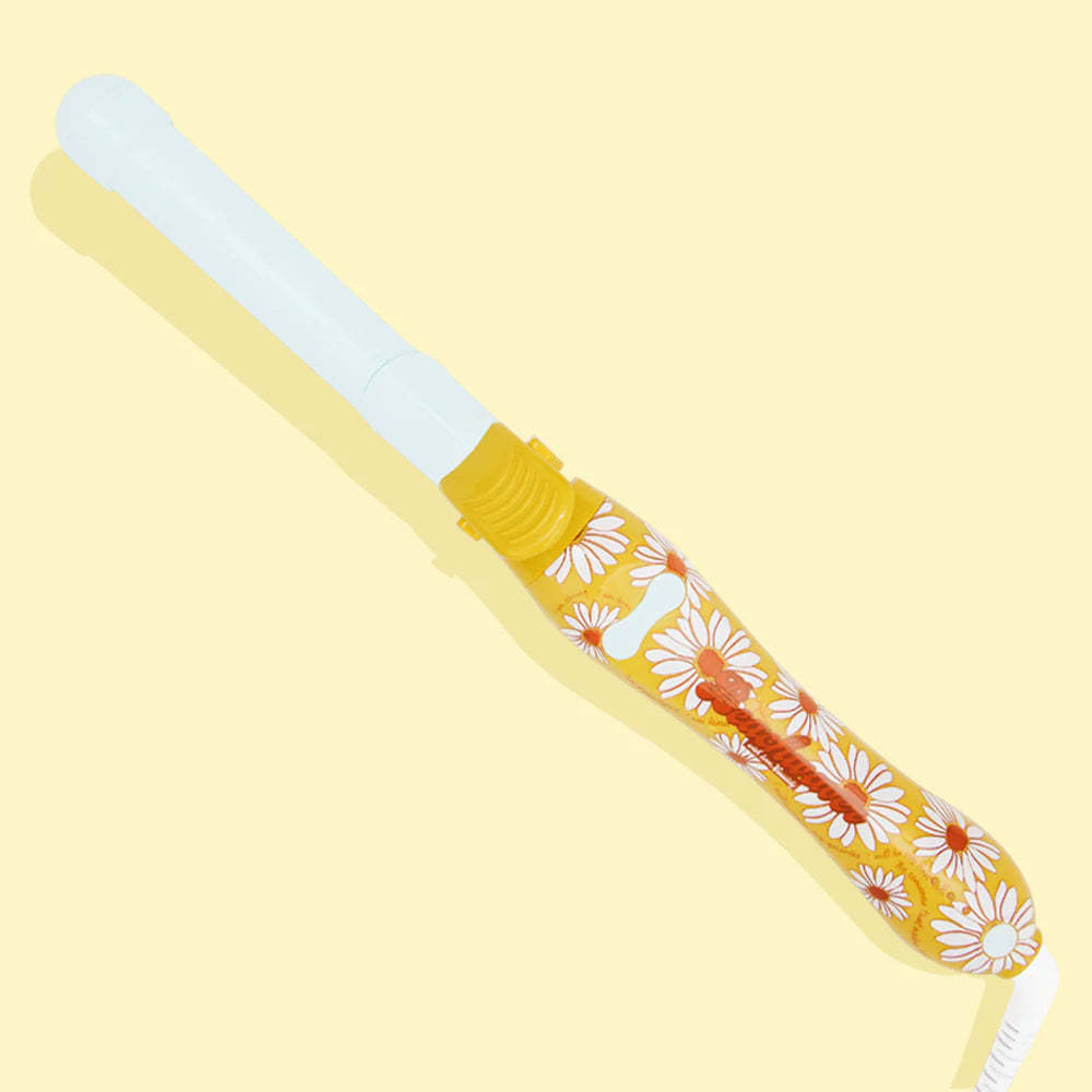 LAST CHANCE! Beachwaver B1 - Just Classically Cassidy Collection