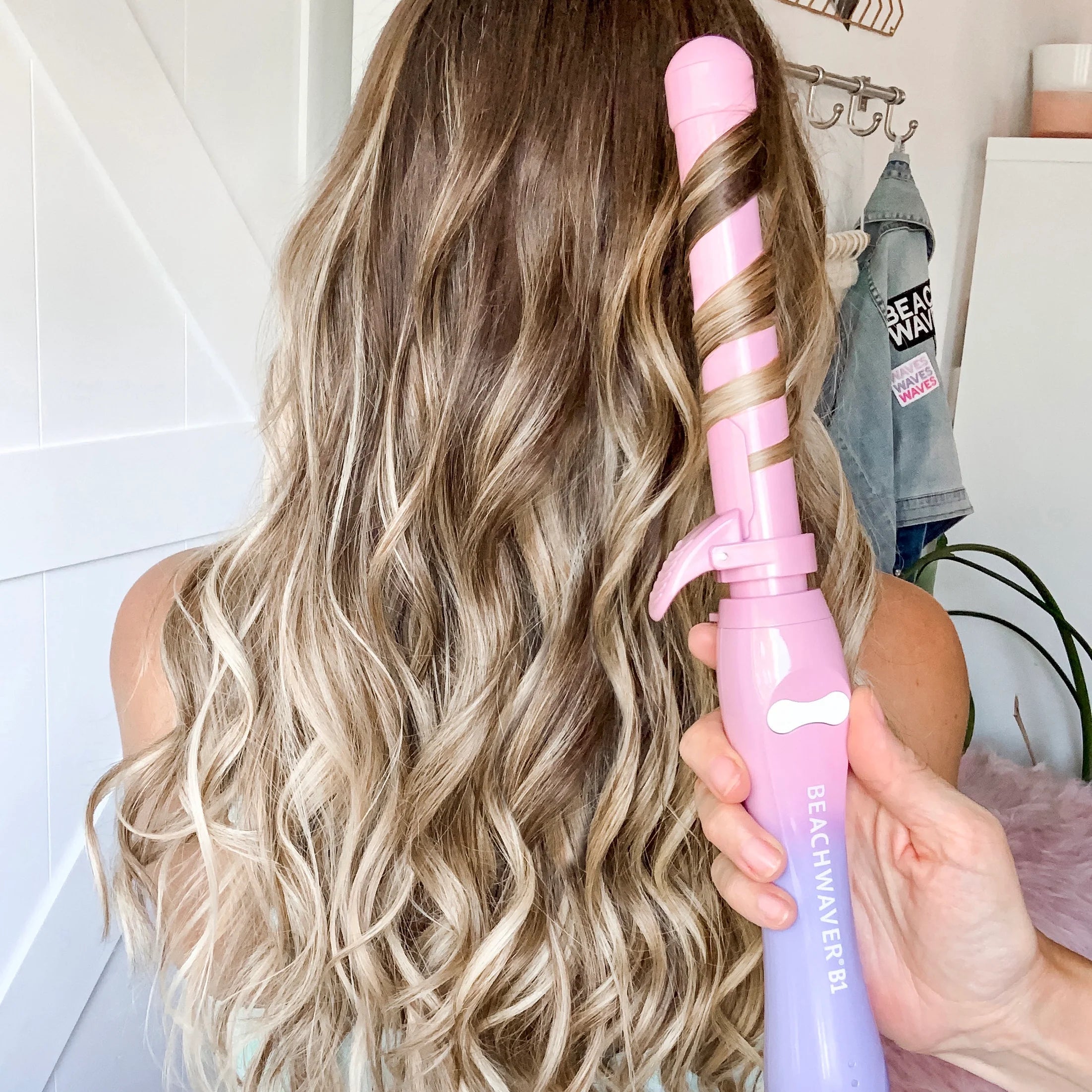 PRE-ORDER: Beachwaver B1 Rotating Curling Iron